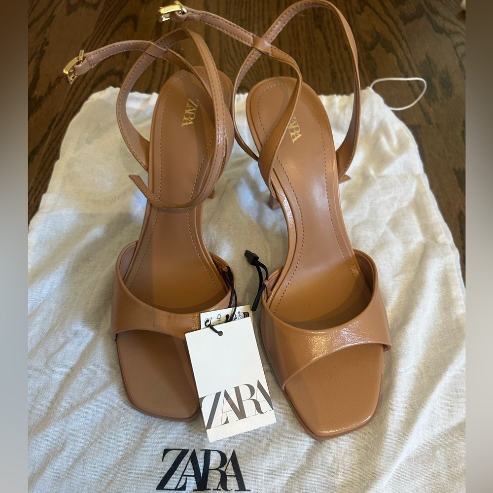 NWT Zara Cognac Square-Toe High Heel sandal, nude